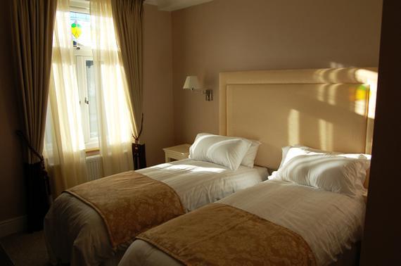 Devonshire Hotel Hornchurch Room photo